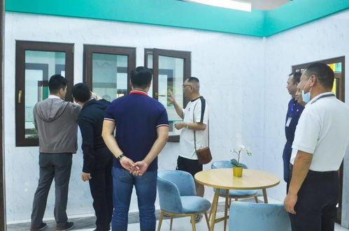 湖南省国防科技工业局技术开发中心领导莅临合和集团参观考察