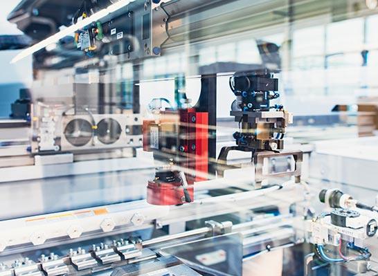 Lenze集团 驱动未来，赋能全球——卓越传动技术产品与服务的技术开发之路