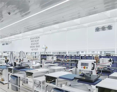 施华洛世奇的透明工厂技术 创新与美学的完美融合